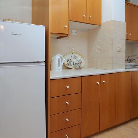 Cozy Holiday Apartment In Larnaca Near Foinikoudes Eksteriør bilde