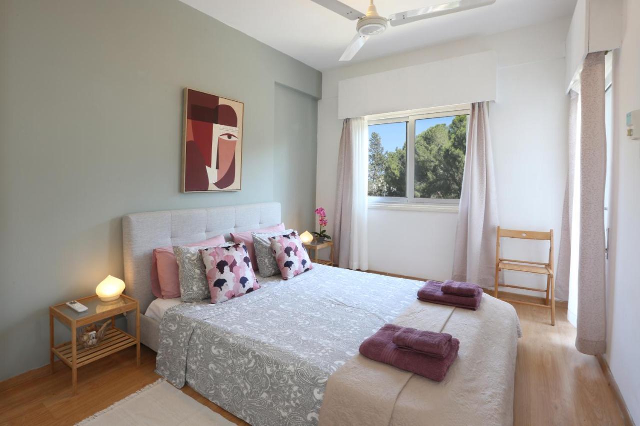Cozy Holiday Apartment In Larnaca Near Foinikoudes Eksteriør bilde