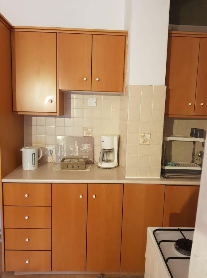 Cozy Holiday Apartment In Larnaca Near Foinikoudes Eksteriør bilde